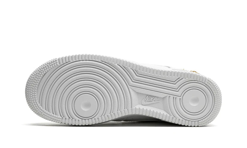 Nike Air Force 1 Low LX fehér medál (W)