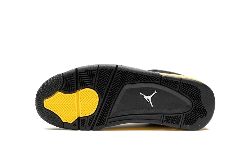 Jordan 4 Retro Thunder (2023)