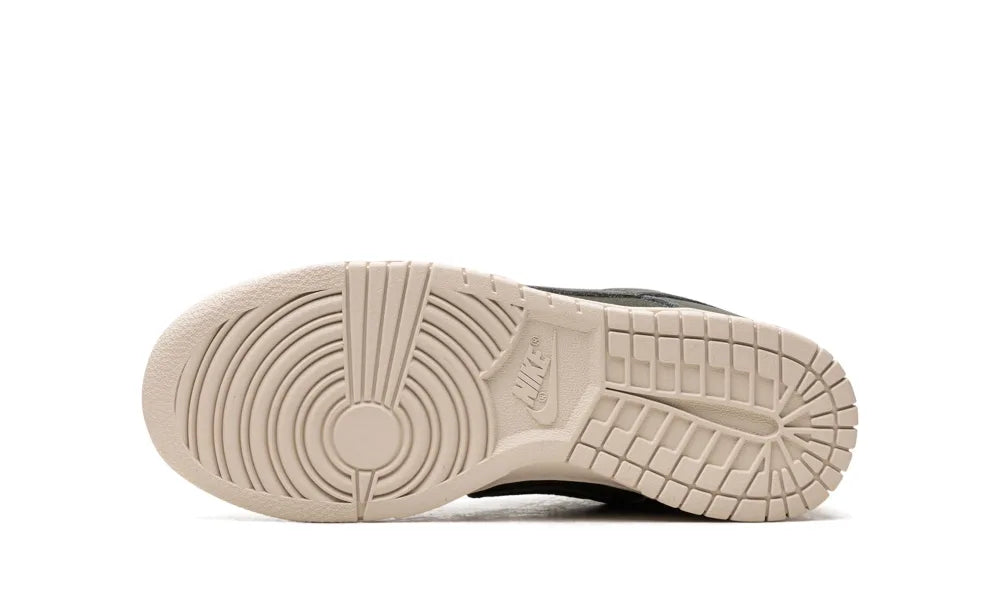 Nike Dunk Low Retro PRM Sequoia