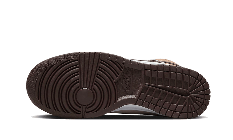 Nike Dunk High Dusted Clay (W)