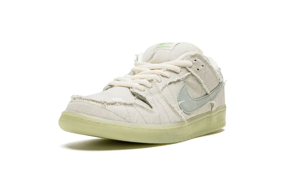 Nike SB Dunk Low Mummy