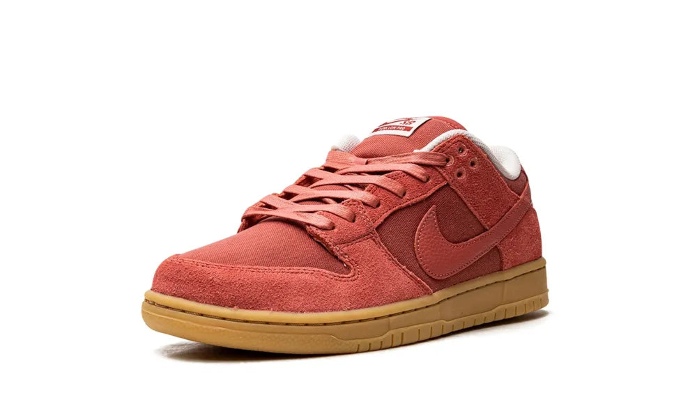 Nike SB Dunk Low Adobe