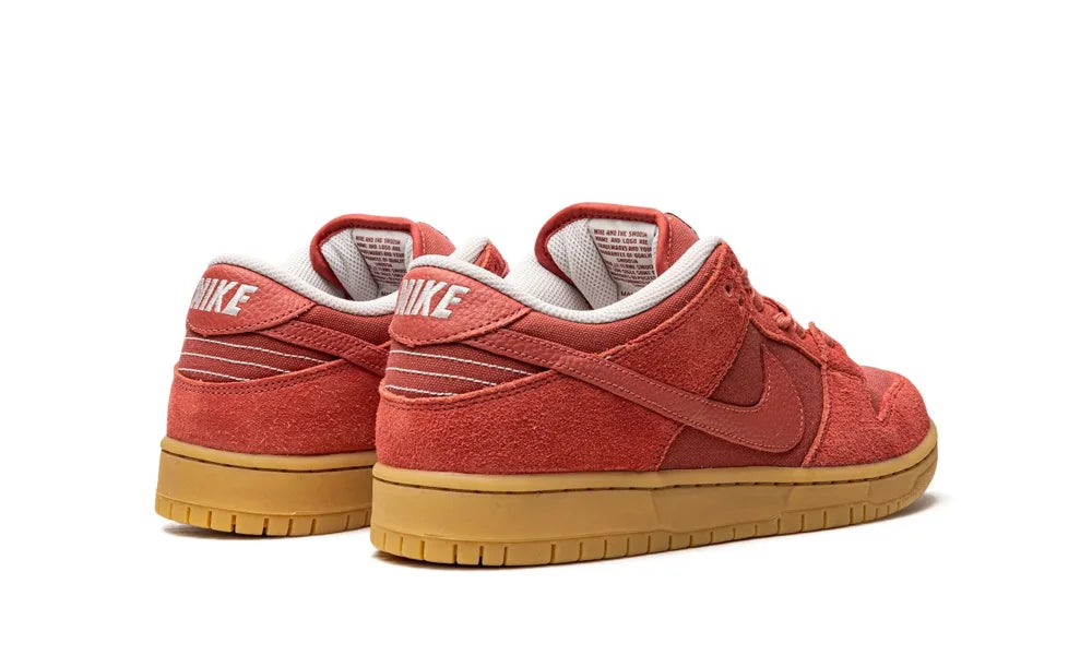 Nike SB Dunk Low Adobe