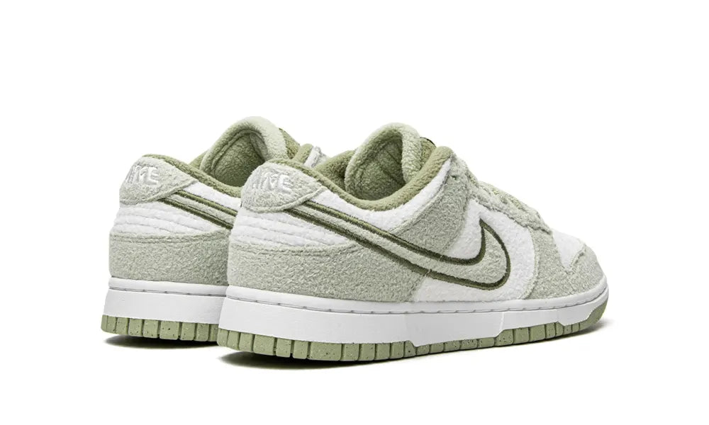 Nike Dunk Low SE Fleece Pack Honeydew (W)