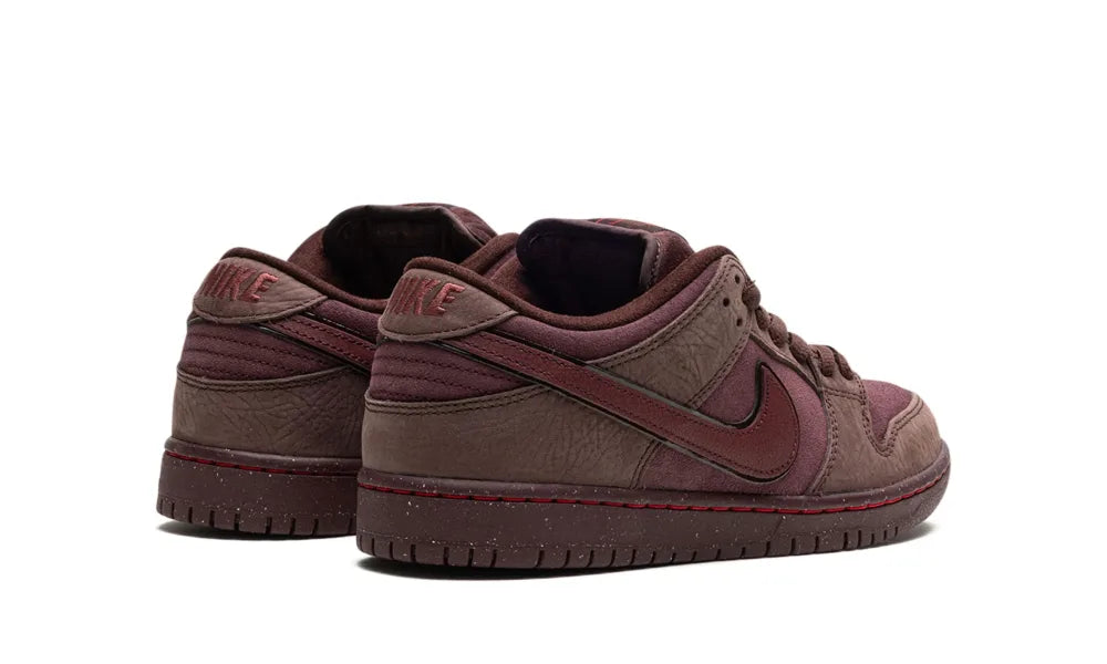 Nike SB Dunk Low City of Love Burgundy Crush