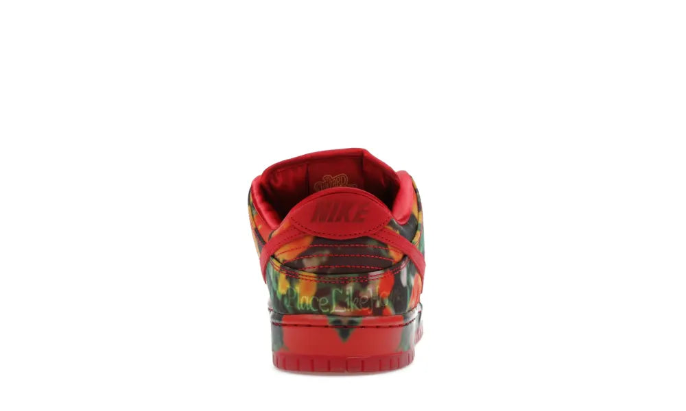 Nike SB Dunk Low The Wizard of Oz Poppy Field