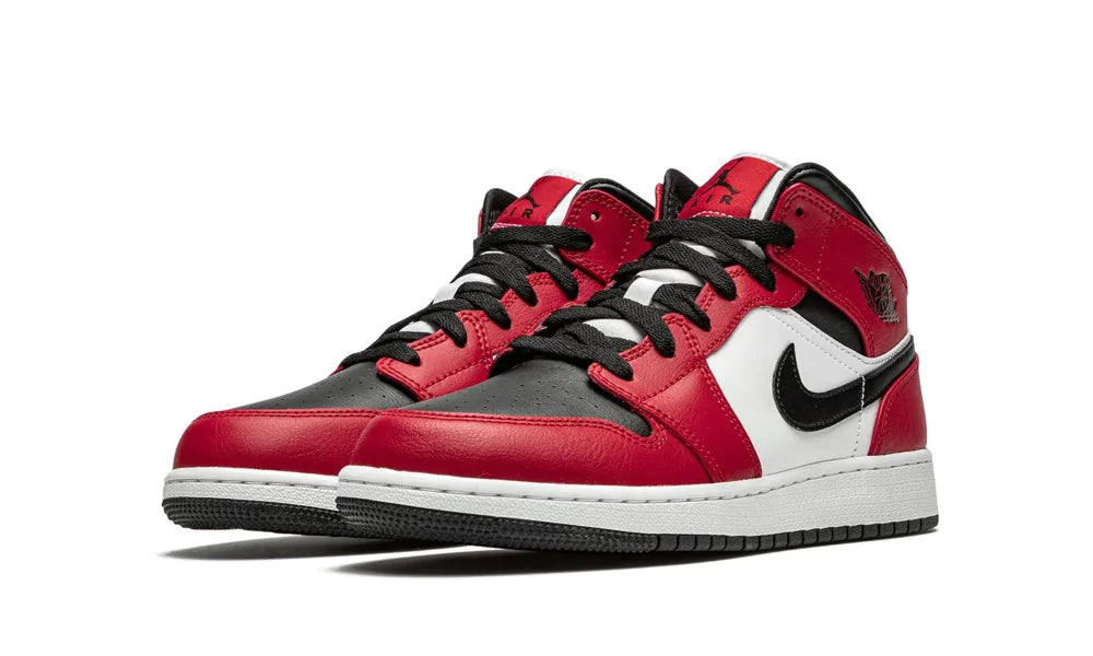 Jordan 1 Mid Chicago Black Toe (GS)