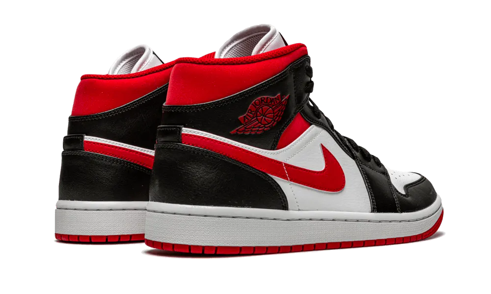 Jordan 1 Középcsapat Red