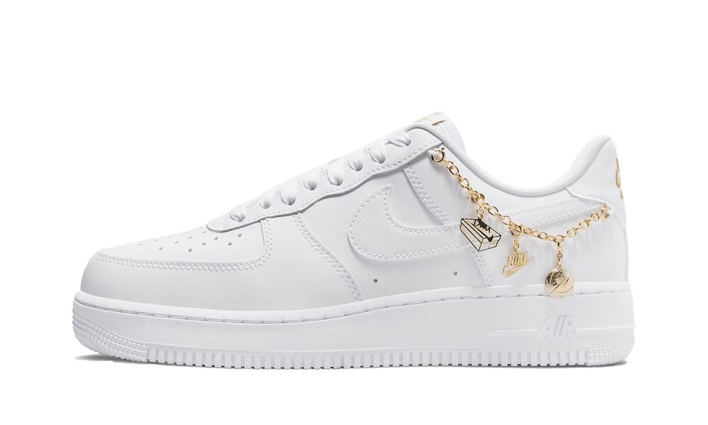 Nike Air Force 1 Low LX fehér medál (W)