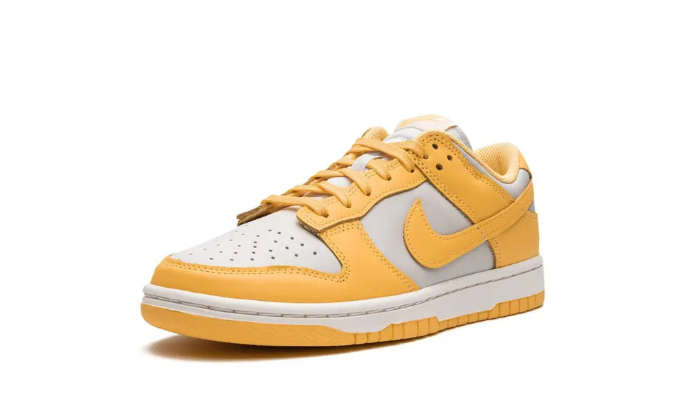 Nike Dunk Low Citron Pulse (W)