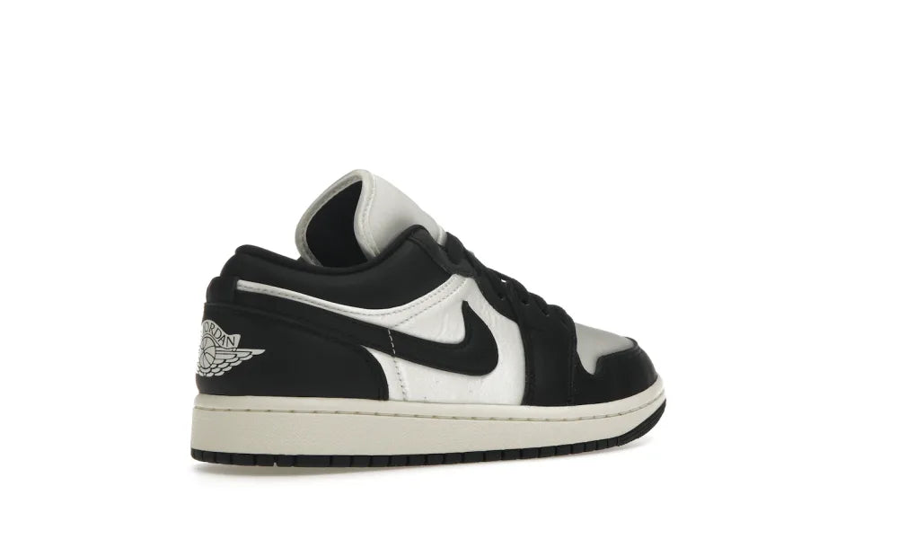 Jordan 1 Low SE Vintage Panda (W)