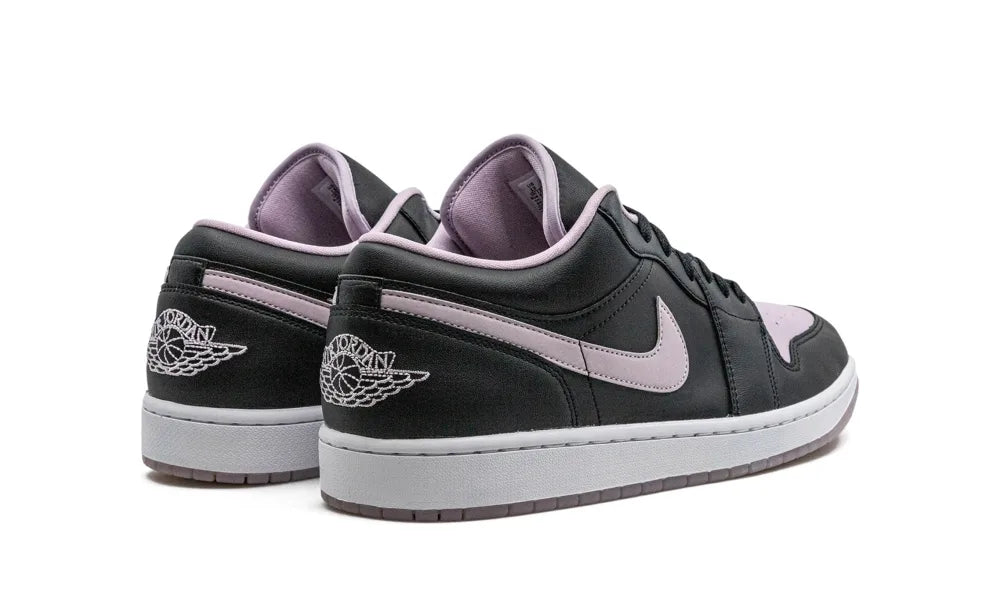 Jordan 1 Low SE Black Iced Lilac