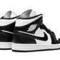 Jordan 1 Mid Panda (W)