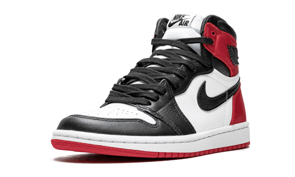 Jordan 1 Retro magas, szatén fekete lábujj (W)