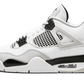 Jordan 4 Retro katonai fekete