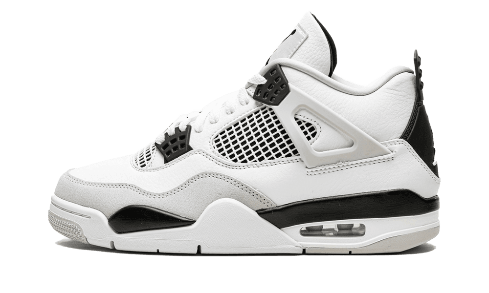 Jordan 4 Retro katonai fekete