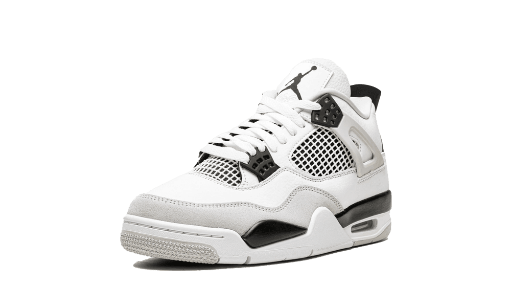 Jordan 4 Retro katonai fekete