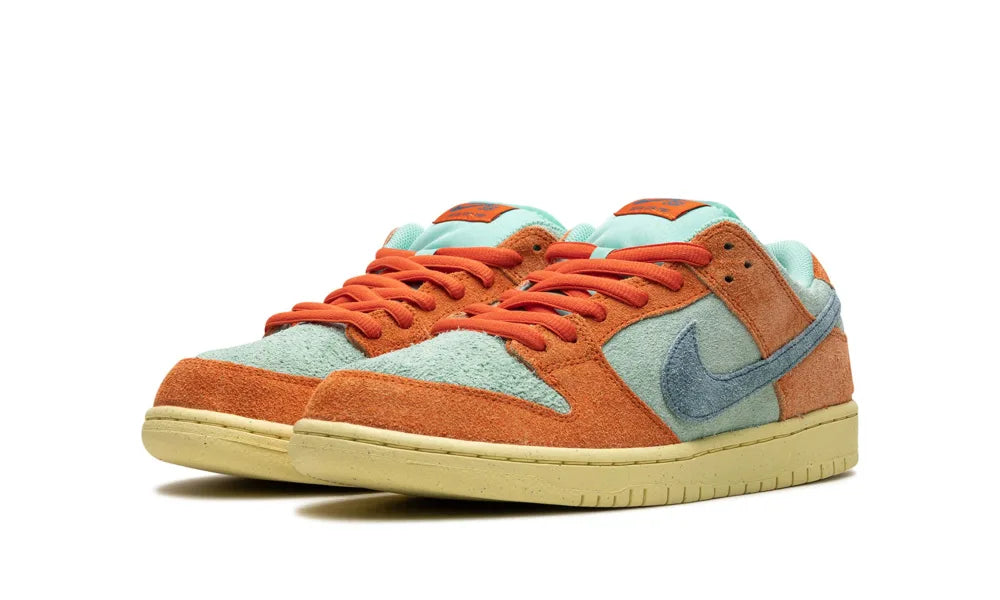 Nike SB Dunk Low Orange Emerald Rise