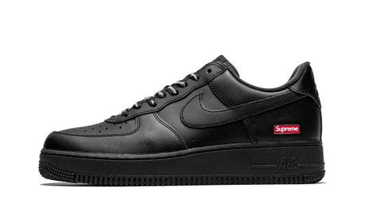 Nike Air Force 1 Low Supreme fekete